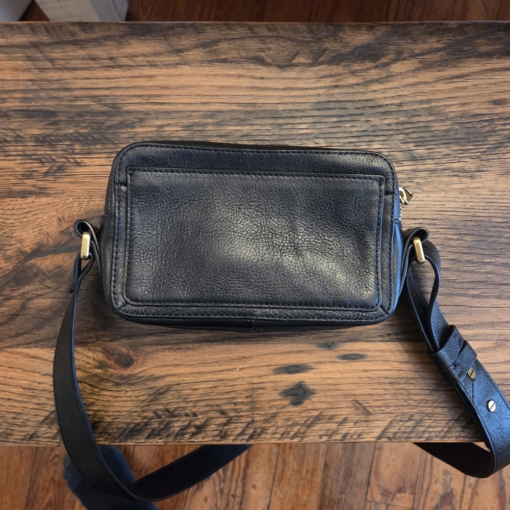 Fossil Black Leather Camera Bag - Picture 2 of 3